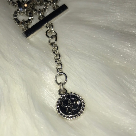 Silver chain link Jessica Simpson bracelet - Picture 3 of 4